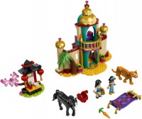 Купить конструктор Lego Jasmine and Mulans Adventure 43208  по цене от 1504 грн.