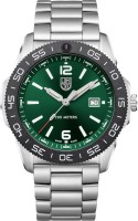 Купить наручний годинник Luminox Pacific Diver 3137: цена от 29460 грн.