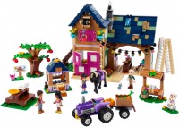 Купить конструктор Lego Organic Farm 41721  по цене от 2910 грн.