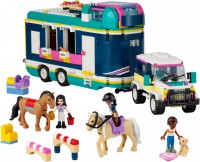 Купить конструктор Lego Horse Show Trailer 41722  по цене от 4149 грн.