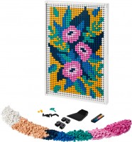 Купить конструктор Lego Floral Art 31207  по цене от 2699 грн.