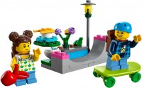Купить конструктор Lego Kids Playground 30588: цена от 247 грн.