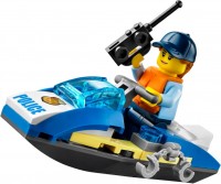 Купити конструктор Lego Police Water Scooter 30567  за ціною від 299 грн.