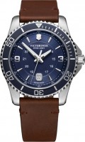 Купить наручные часы Victorinox Maverick Large V241863  по цене от 25590 грн.