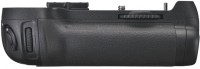 Купить аккумулятор для камеры Nikon MB-D12  по цене от 12856 грн.