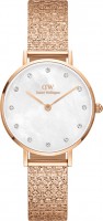 Купити наручний годинник Daniel Wellington DW00100590  за ціною від 6370 грн.