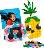 Купити конструктор Lego Pineapple Photo Holder and Mini Board 30560  за ціною від 299 грн.