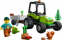 Купити конструктор Lego Park Tractor 60390  за ціною від 349 грн.