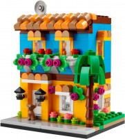 Купити конструктор Lego Houses of the World 1 40583  за ціною від 1699 грн.