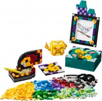 Купити конструктор Lego Hogwarts Desktop Kit 41811  за ціною від 1275 грн.