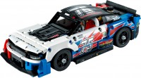 Купить конструктор Lego Nascar Next Gen Chevrolet Camaro ZL1 42153: цена от 1592 грн.