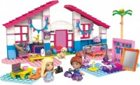 Купити конструктор MEGA Bloks Barbie Malibu House Building Set GWR34  за ціною від 2188 грн.