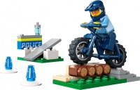 Купити конструктор Lego Police Bicycle Training Polybag 30638  за ціною від 299 грн.