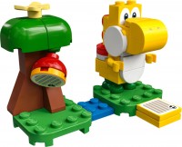 Купити конструктор Lego Yellow Yoshis Fruit Tree Expansion Set 30509  за ціною від 399 грн.