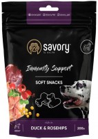 Купити корм для собак Savory Soft Snacks Immunity Support Duck/Rosehip 200 g  за ціною від 140 грн.