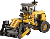 Купити конструктор Clementoni Buldozer 50633  за ціною від 1249 грн.