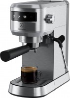 Купити кавоварка Electrolux Explore 6 E6EC1-6ST  за ціною від 5725 грн.