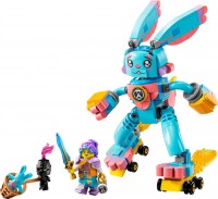 Купити конструктор Lego Izzie and Bunchu the Bunny 71453  за ціною від 583 грн.