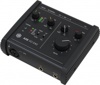 Купить аудиоинтерфейс IK Multimedia AXE I/O ONE: цена от 6599 грн.