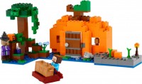 Купити конструктор Lego The Pumpkin Farm 21248  за ціною від 1149 грн.