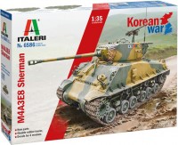 Купити збірна модель ITALERI Sherman M4A3E8 (1:35)  за ціною від 1638 грн.