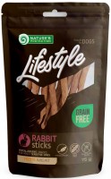 Купити корм для собак Natures Protection Lifestyle Snack Rabbit Sticks 75 g  за ціною від 116 грн.