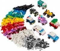 Купити конструктор Lego Creative Vehicles 11036  за ціною від 1670 грн.