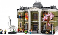 Купить конструктор Lego Natural History Museum 10326: цена от 13799 грн.