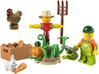 Купити конструктор Lego Farm Garden and Scarecrow 30590  за ціною від 299 грн.