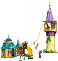 Купить конструктор Lego Rapunzels Tower and The Snuggly Duckling 43241  по цене от 3999 грн.