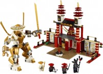 Купить конструктор Lego Temple of Light 70505  по цене от 12999 грн.