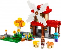 Купити конструктор Lego The Windmill Farm 21262  за ціною від 2499 грн.