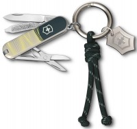 Купить нож / мультитул Victorinox Classic-SD Style  по цене от 2534 грн.