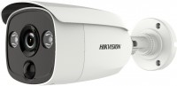 Купити камера відеоспостереження Hikvision DS-2CE12D0T-PIRLO 2.8 mm за ціною від 2657 грн.