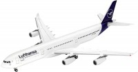 Купити збірна модель Revell Airbus A340-300 Lufthansa New Livery (1:144)  за ціною від 1599 грн.