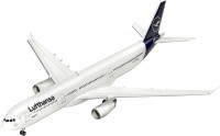 Купити збірна модель Revell Airbus A330-300 Lufthansa New Livery (1:144)  за ціною від 1363 грн.