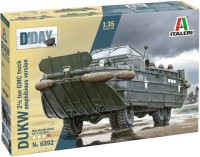 Купить сборная модель ITALERI DUKW 2 1/2 GMC Truck Amphibious Version (1:35)  по цене от 1344 грн.