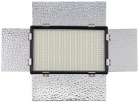 Купити фотоспалах Puluz LED012  за ціною від 2293 грн.