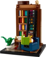 Купить конструктор Lego Books Are My Passion 40698: цена от 2199 грн.