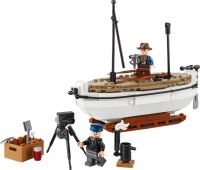 Купить конструктор Lego Shackletons Lifeboat 40729  по цене от 2999 грн.