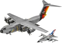 Купити збірна модель Revell Air Defender Set (Airbus A400M Tornado) (1:144)  за ціною від 2564 грн.