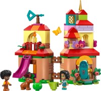 Купити конструктор Lego Encanto Mini House 43261  за ціною від 723 грн.