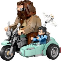 Купити конструктор Lego Hagrid and Harrys Motorcycle Ride 76443  за ціною від 1799 грн.