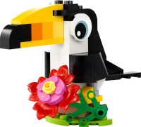 Купити конструктор Lego Tropical Toucan 30688  за ціною від 159 грн.