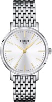 Купить наручные часы TISSOT Everytime T143.210.11.011.01  по цене от 14700 грн.