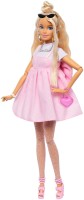 Купити лялька Barbie Deluxe Style HYV27  за ціною від 1299 грн.