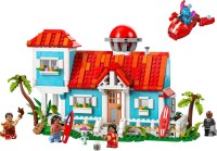 Купить конструктор Lego Lilo and Stitch Beach House 43268  по цене от 4099 грн.