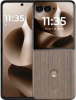 Купить мобільний телефон Motorola Razr 60 Ultra 512GB: цена от 54999 грн.