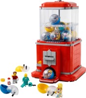 Купити конструктор Lego Minifigure Vending Machine 21358 за ціною від 12999 грн.