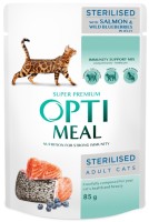 Купити корм для кішок Optimeal Adult Sterilised with Salmon/Blueberries Pouch 85 g за ціною від 39 грн.